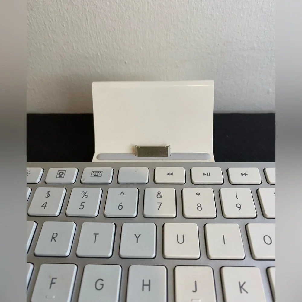 Apple a1359 docking